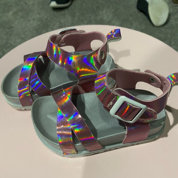 Baby Girl Sandals - Picture 2 of 4